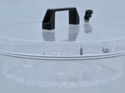 Bubble Leak Tester on Medical Device Packaging Testing Image 1